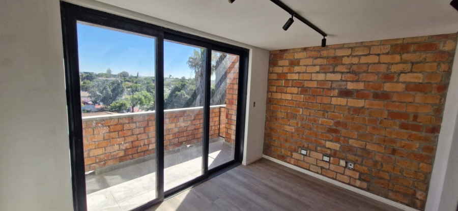 1 Bedroom Property for Sale in Table View Western Cape